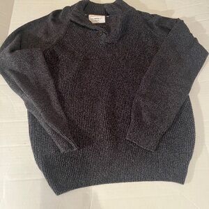 Weather proof vintage men’s sweater